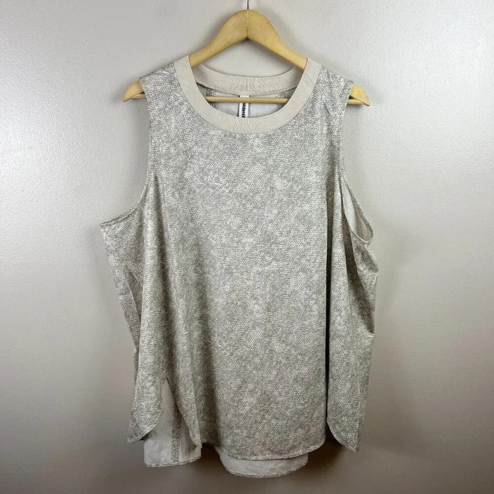Athleta Zephyr Tank Top Size 3x Python Snake Prin… - image 2